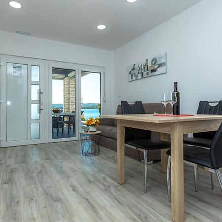 Apartments Maris Sveti Filip i Jakov Zimmer foto